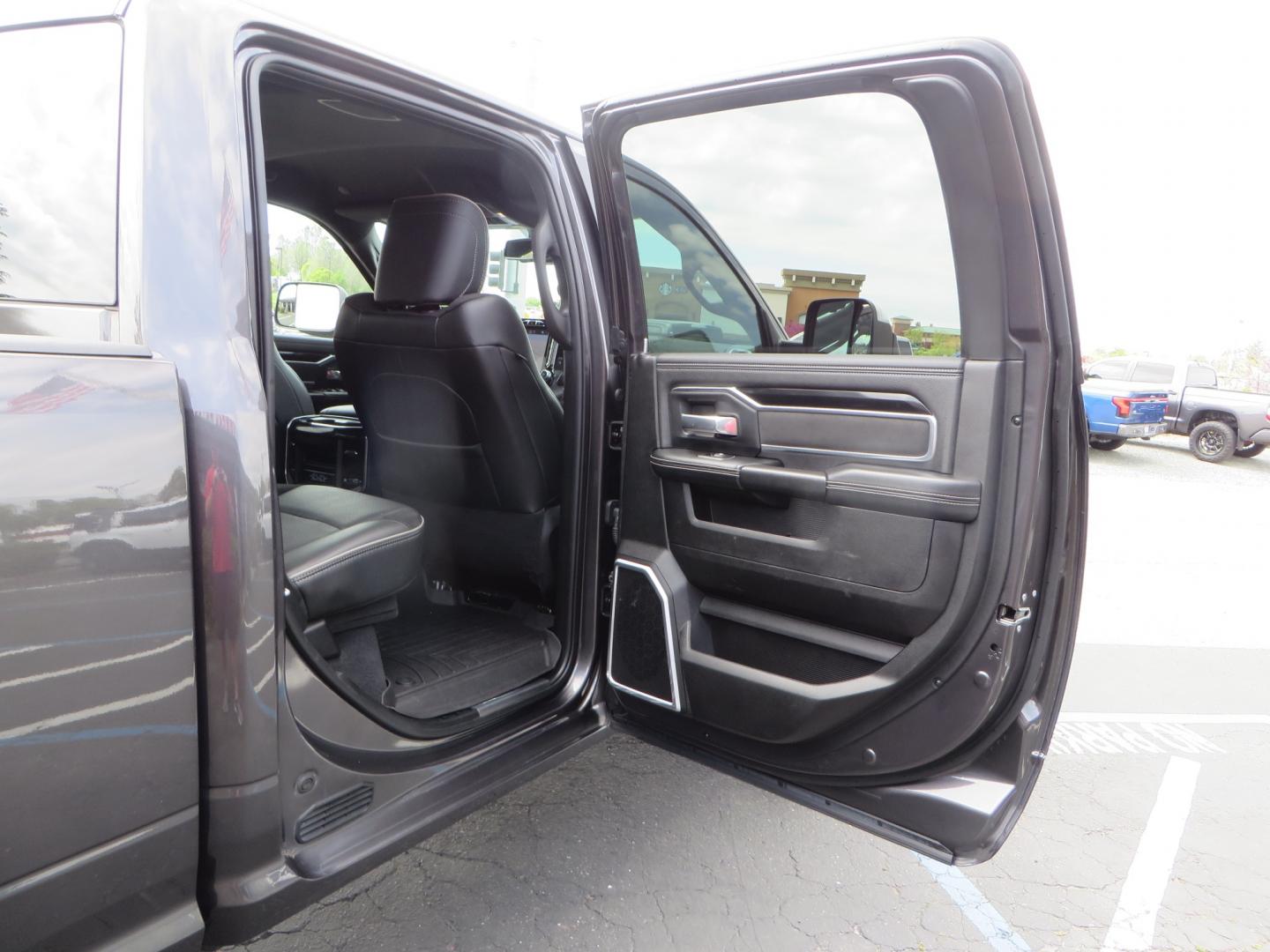 2022 CHARCOAL /BLACK RAM 2500 Laramie Crew Cab SWB 4WD (3C6UR5FL8NG) with an 6.7L V8 OHV 16V DIESEL engine, automatic transmission, located at 2630 Grass Valley Highway, Auburn, CA, 95603, (530) 508-5100, 38.937893, -121.095482 - Features a Carli Pintop suspension system with King Shocks, 20" Weld Racing wheels, 35" Cooper STT Pro tires, and Weathertech floor liners. - Photo#53